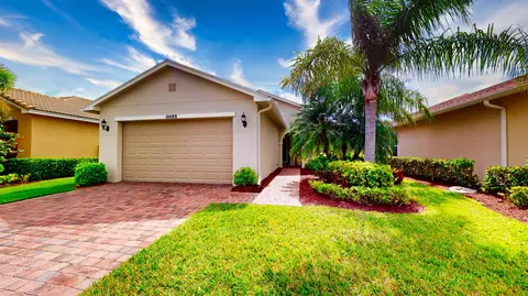 10088 SW Oak Tree Cir, Port Saint Lucie, FL 34987
