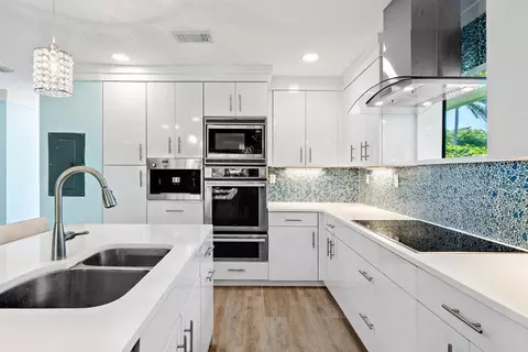 4155 Kittiwake Ct #KITTIWAKE, Boynton Beach, FL 33436