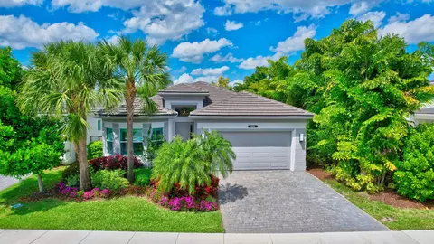 9699 Celtic Sea Ln, Delray Beach, FL 33446