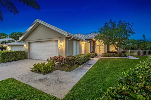 2821 SW Brighton Way, Palm City, FL 34990
