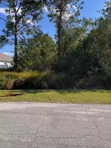 5960 NW Telford Ave, Port Saint Lucie, FL 34983