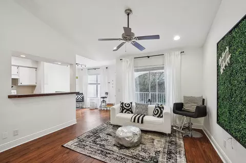 815 W Boynton Beach Blvd #3-202, Boynton Beach, FL 33426