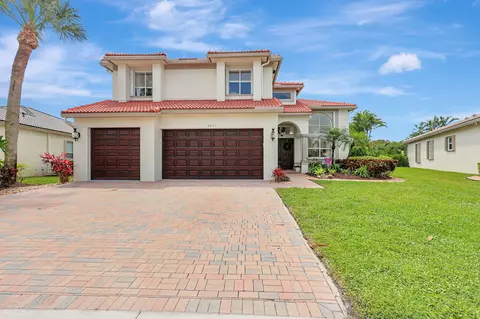 4652 Windward Cove Ln, Wellington, FL 33449