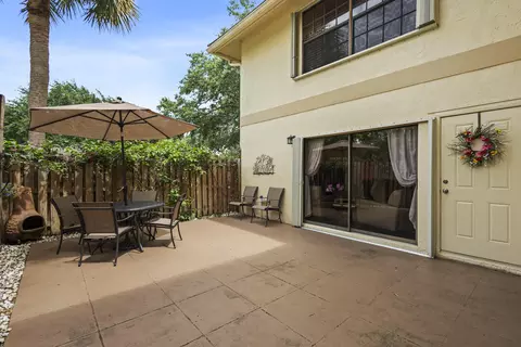 2936 SW 22nd Cir #11D, Delray Beach, FL 33445