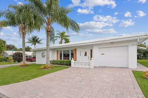 8100 NW 59 Pl, Tamarac, FL 33321
