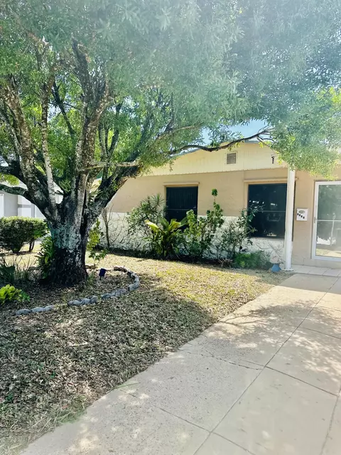 1911 Avenue O Ave, Fort Pierce, FL 34950