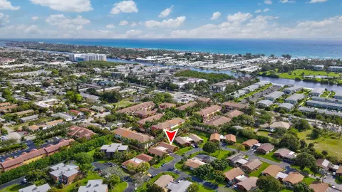 543 SE 28th Cir, Boynton Beach, FL 33435