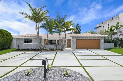 398 SW 13th Pl, Boca Raton, FL 33432
