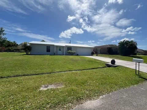 582 NW La Brea Ave, Port Saint Lucie, FL 34983