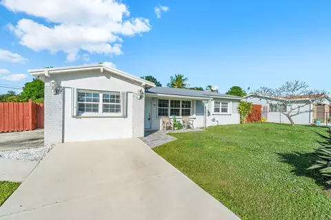 429 SW 7th Ave, Boynton Beach, FL 33435