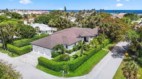 1 Osprey Ct, Ocean Ridge, FL 33435