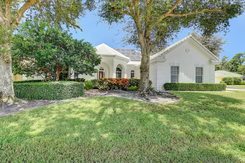 4950 Glenn Pine Ln, Boynton Beach, FL 33436