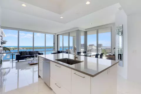 2 Water Club Way #1504, North Palm Beach, FL 33408