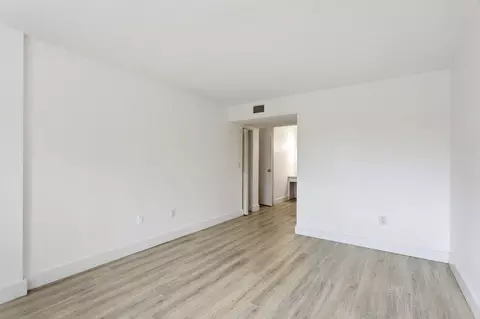 4354 NW 9th Ave #13-3D, Pompano Beach, FL 33064