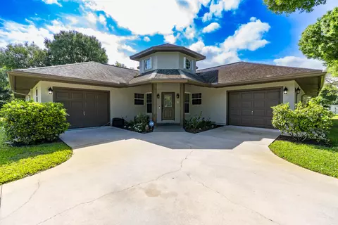 1086 38th Ave, Vero Beach, FL 32960