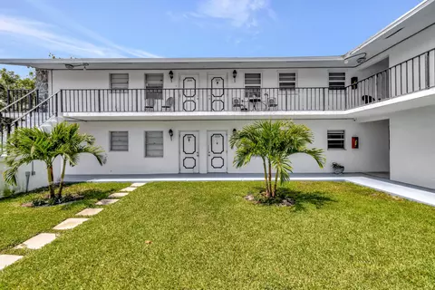 1127 S Federal Hwy #103, Lake Worth, FL 33460