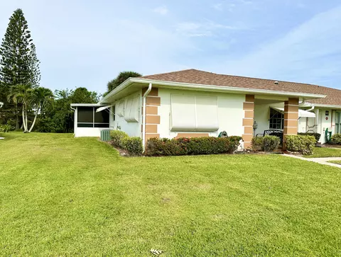 932 Savannas Point Dr #A, Fort Pierce, FL 34982