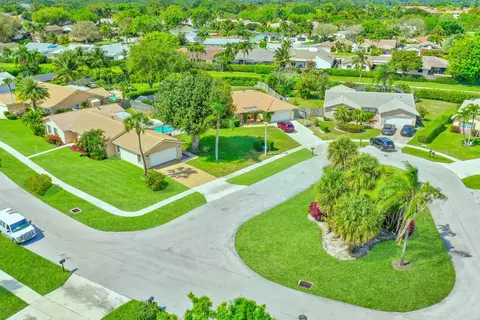 6161 Woodbury Rd, Boca Raton, FL 33433
