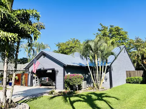 457 Golden Wood Way, Wellington, FL 33414