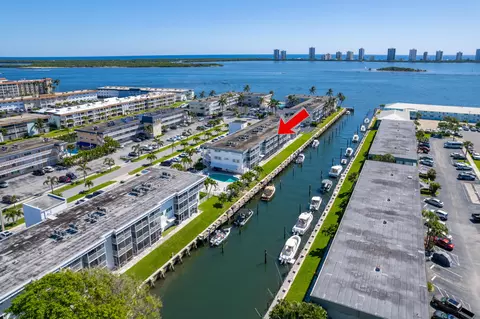 112 Doolen Ct #306, North Palm Beach, FL 33408