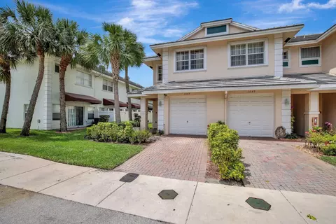 3047 NW 30 Ter Ter, Oakland Park, FL 33311