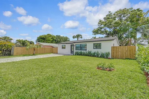 3522 Betty Ann Ct, Palm Beach Gardens, FL 33403