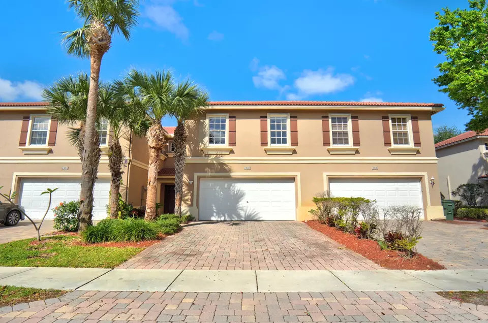 4303 Bamboo Palm Ct, Greenacres, FL 33463 43 Photos Movoto