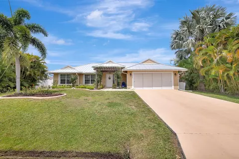 1273 SW Mancuso Ave, Port Saint Lucie, FL 34953