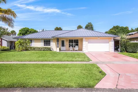 891 Ryanwood Dr, West Palm Beach, FL 33413