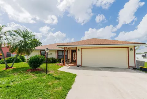 168 SW Donna Ter, Port Saint Lucie, FL 34984