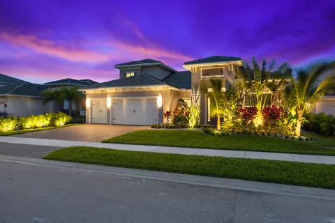 5073 SW Winchester Dr, Stuart, FL 34997