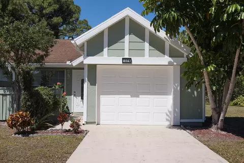 1378 SE Rivergreen Cir, Port Saint Lucie, FL 34952