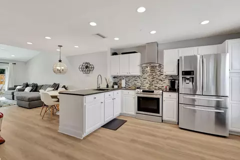 143 Deerfield Dr, Jupiter, FL 33458