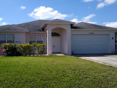 1442 SW Dow Ln, Port Saint Lucie, FL 34953