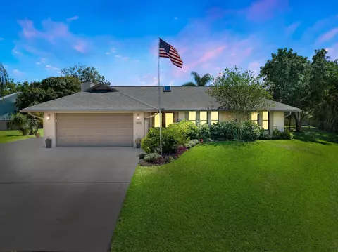 1908 SW Woodside Pl, Palm City, FL 34990