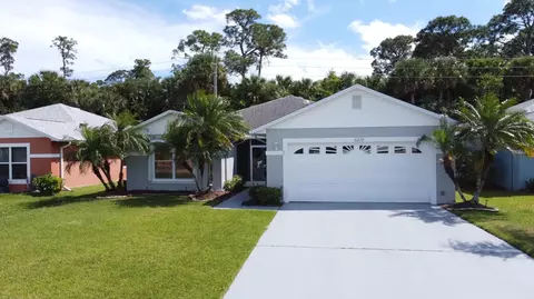 6229 Alexandria Cir, Fort Pierce, FL 34982