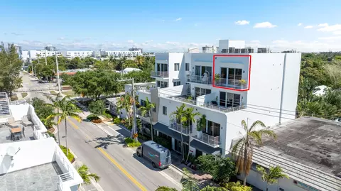 110 SE 2 St #401, Delray Beach, FL 33444