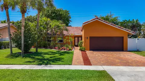 21227 Escondido Way, Boca Raton, FL 33433