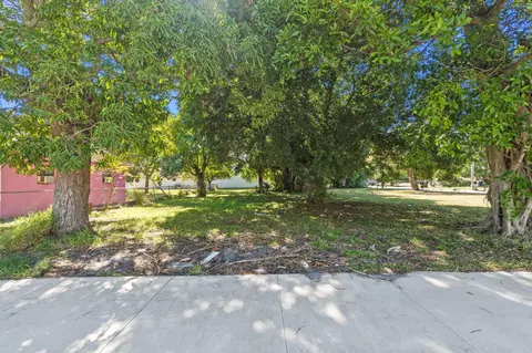 511 N 14th N St, Fort Pierce, FL 34950