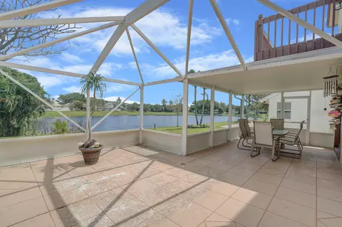 1836 Edgewater Dr, Boynton Beach, FL 33436