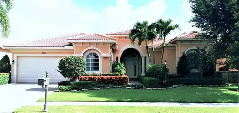 6375 Bellamalfi St, Boca Raton, FL 33496