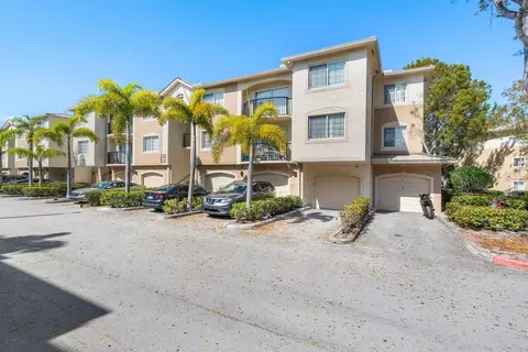 1300 Crestwood Ct S #1315, Royal Palm Beach, FL 33411
