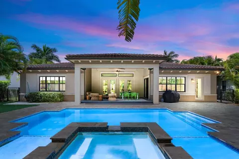 17662 Cadena Dr, Boca Raton, FL 33496