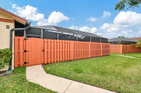 1191 Summit Place Cir #D, West Palm Beach, FL 33415