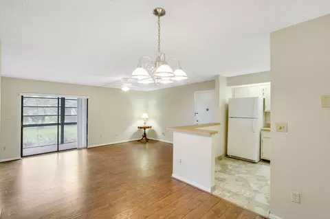 9844 S Belfort Cir #114, Tamarac, FL 33321