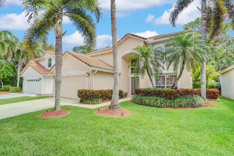 408 Woodview Cir, Palm Beach Gardens, FL 33418