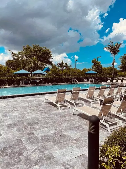 10120 Boca Entrada Blvd #207, Boca Raton, FL 33428
