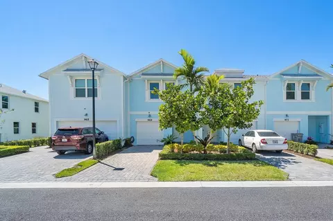 969 Seabright Ave, West Palm Beach, FL 33413