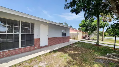 31 SE Cayuga Ter, Stuart, FL 34997