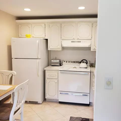 Undisclosed, Delray Beach, FL 33446